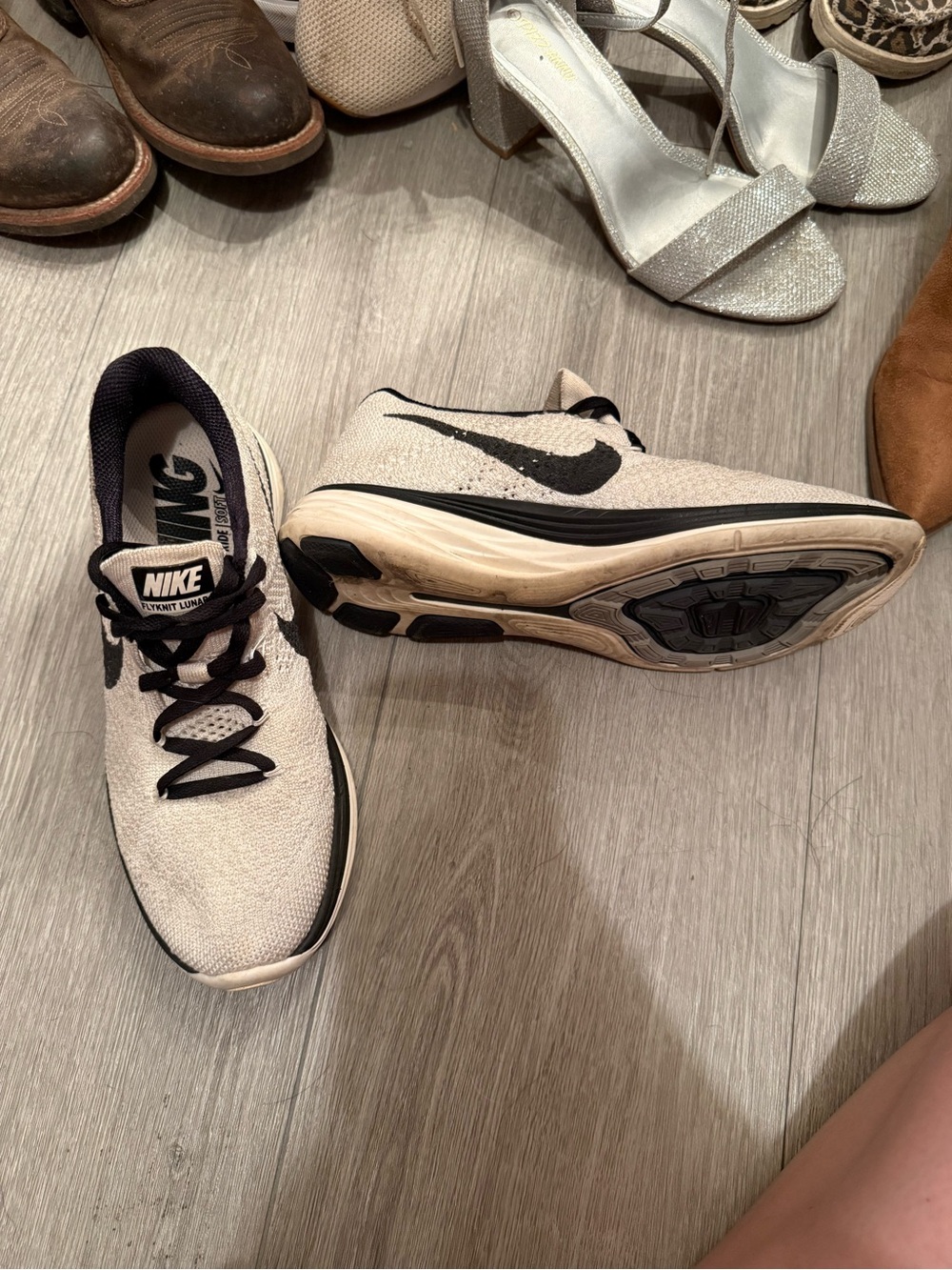 Nike Women's Athletic Trainers in Beige and Black